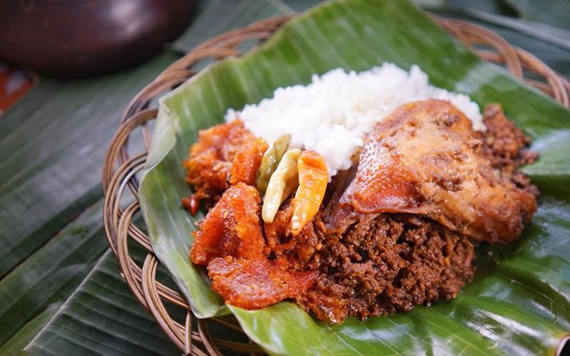 Gudeg, Makanan yang Bikin Kamu Kangen Yogyakarta | by Arta | Blog - Catering Online Jakarta | Kulina | Medium