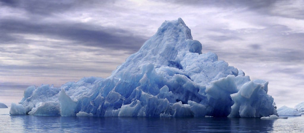 A photo of an Iceberg