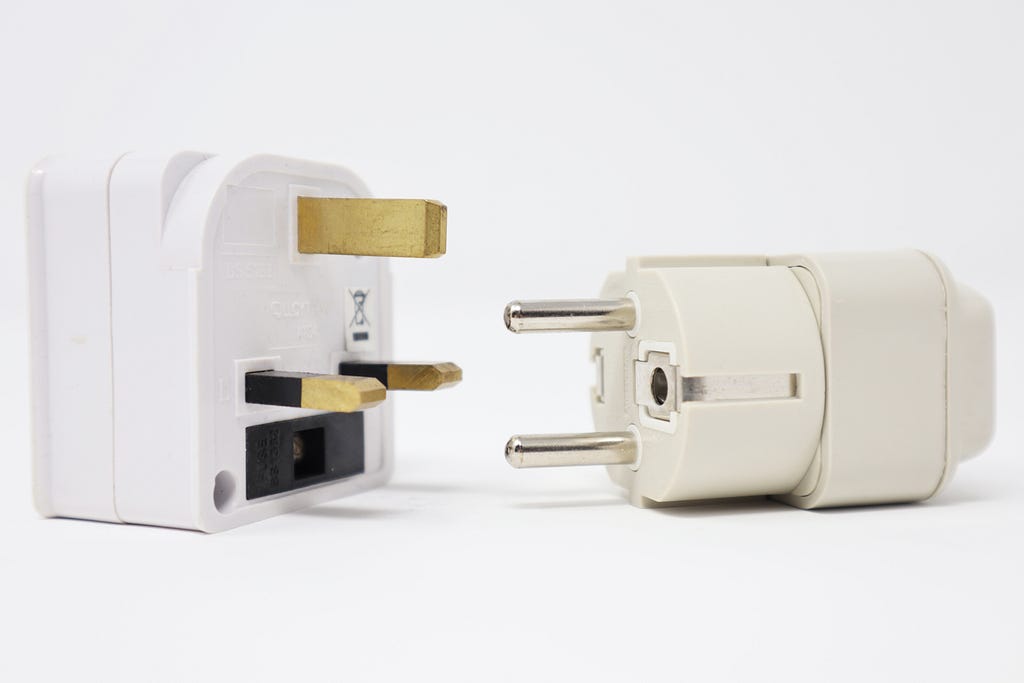 Using Adapter Design Pattern to apply Interface Segregation Principle