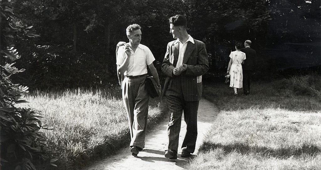 Jos de Haes en Hubert van Herreweghen tijdens de Vlaamse Poëziedagen in Merendree, 1948