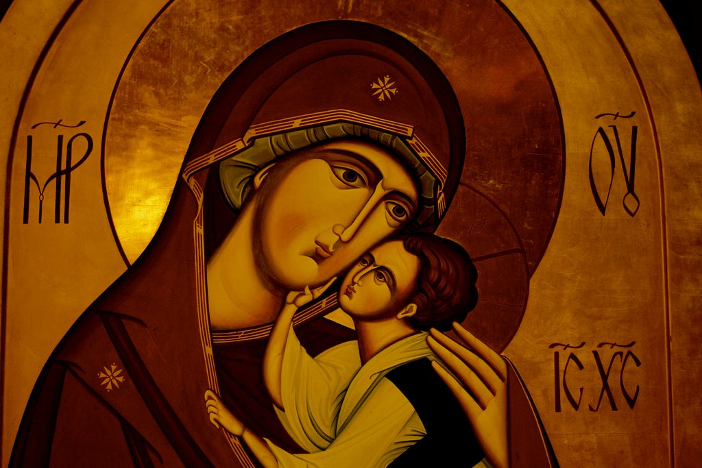 icon of Mary the Mother of God holding the Child Jesus — Byzantine Style