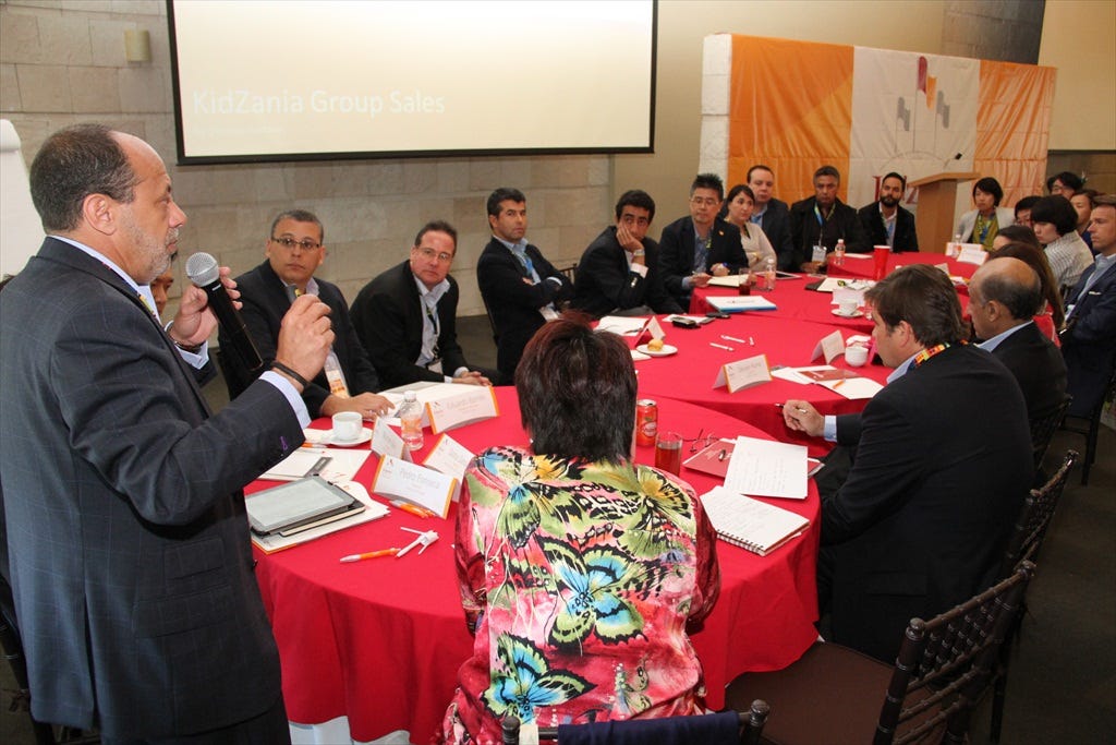 Hernán Barbieri, Governor of KidZania Mexico, during his participation in a round table 