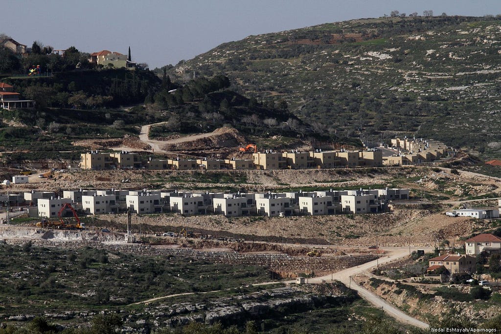 Asentamientos judíos cerca de Naplusa, en Cisjordania, el 10 de febrero de 2015. (Foto: Nedal Eshtayah / Apaimages)