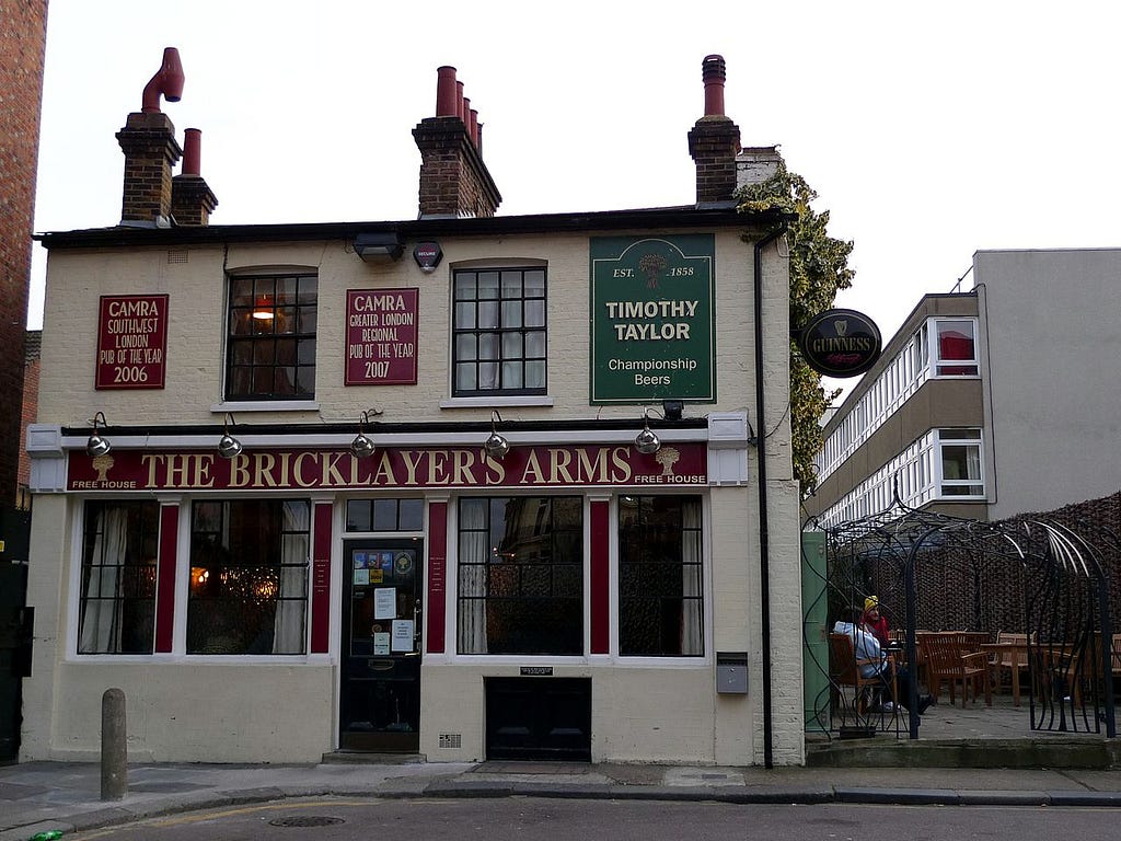 London Pubs - Bricklayers Arms