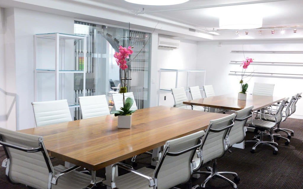 Space 530 meeting room