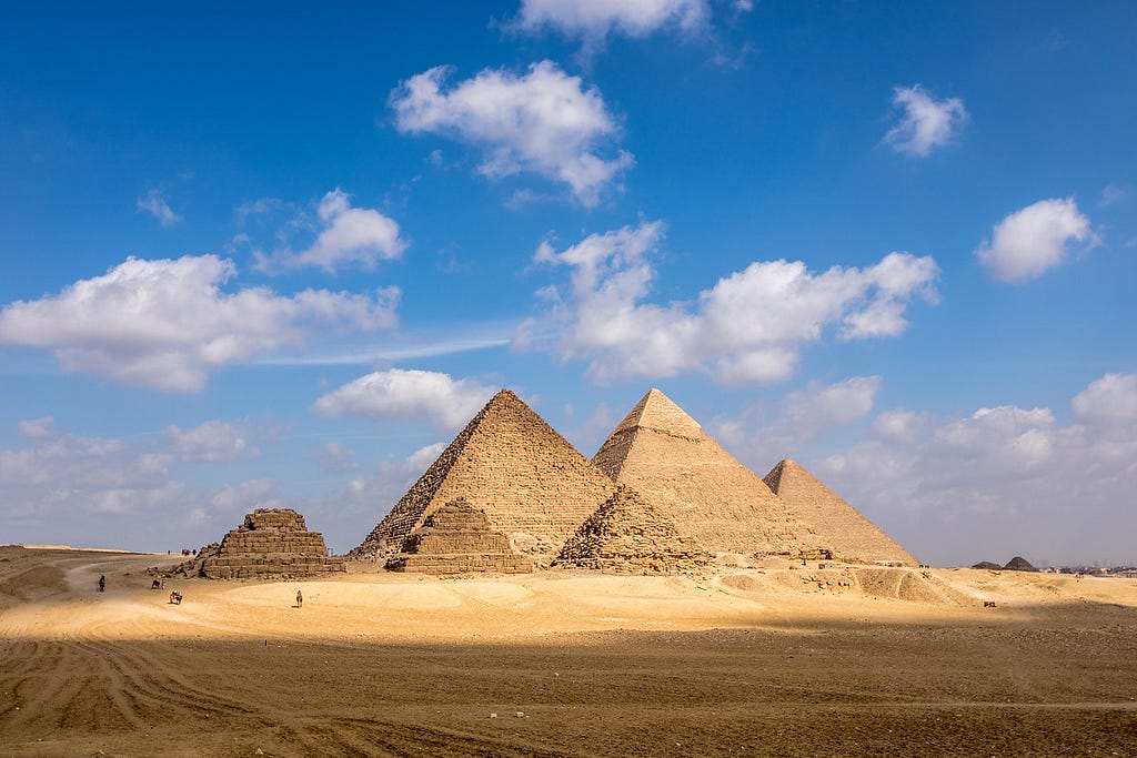 Picture of 3 Pyramids of Giza