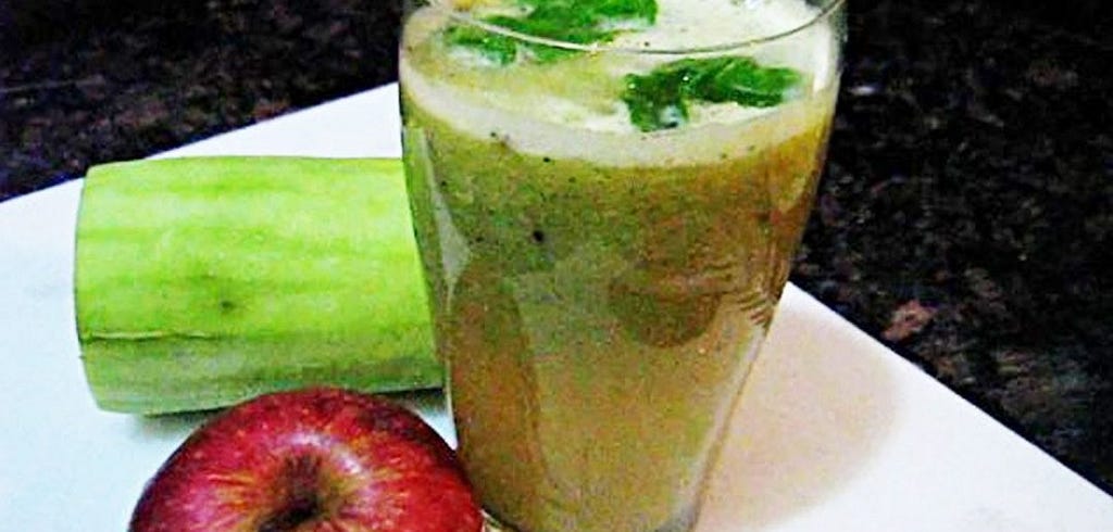 apple and bottle gourd face pack