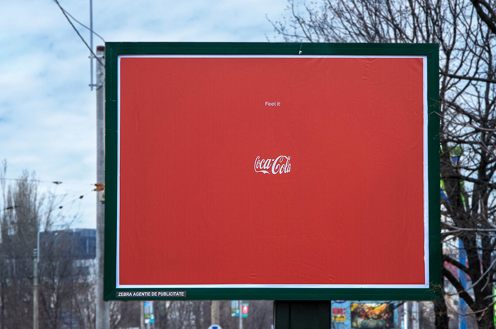 guerilaa marketing for coca cola