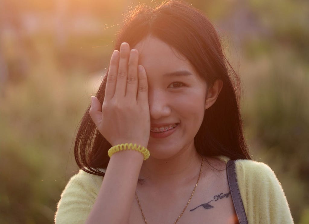 thai girl smiling