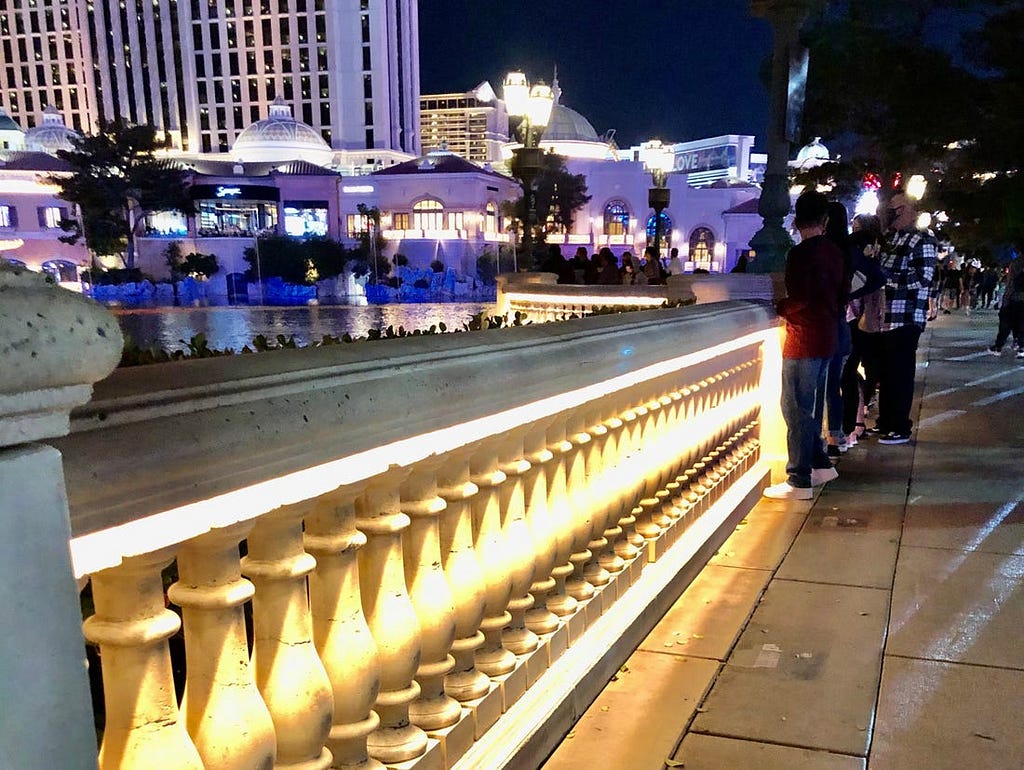 The crowds at the fountain show were spaced out.