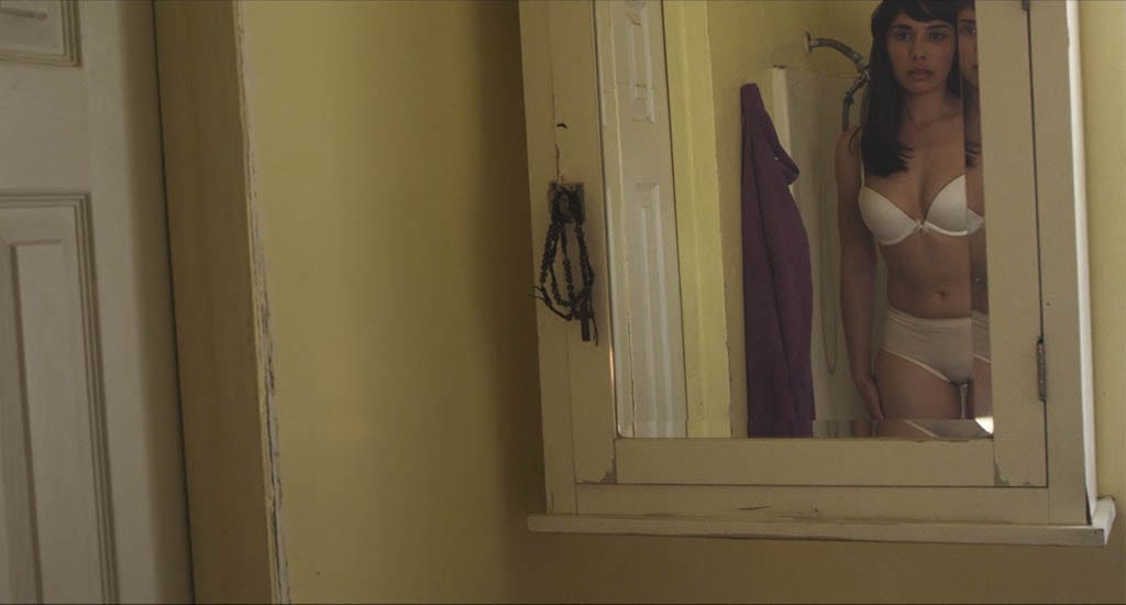 Corina Vela in La Casa Quebrada (The Broken House) directed by Emiliana Ammirata