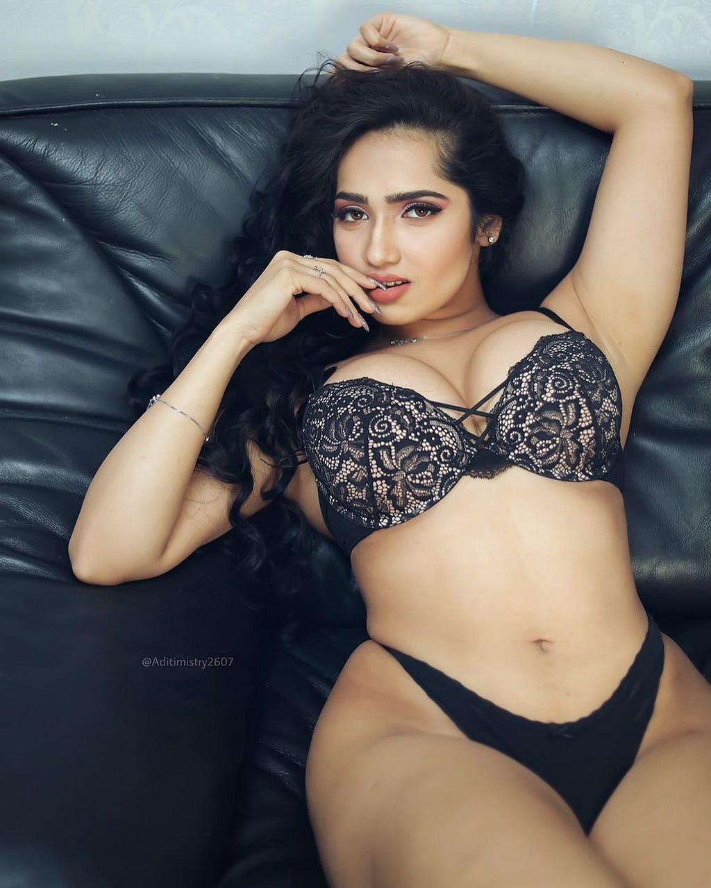 Picture of Aditi Mistry, take from social media insta:@aditimistry2607