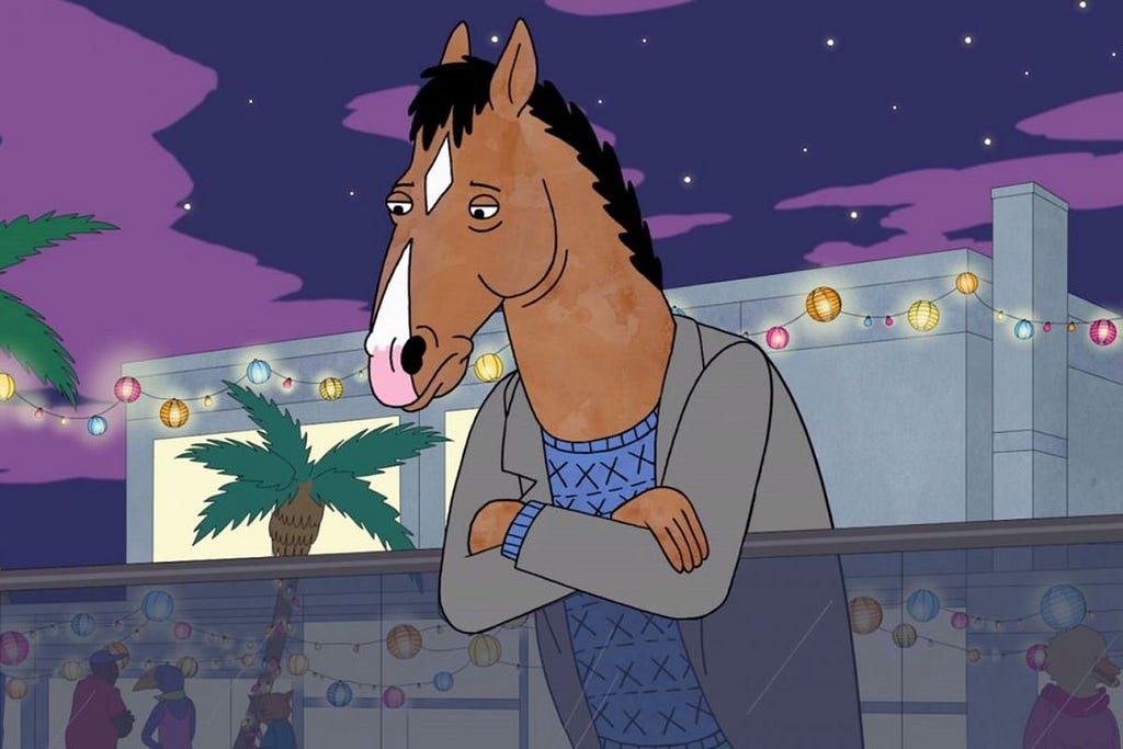 Uma cena da série Bojack Horseman. Bojack, um cavalo que vive num mundo onde os animais convivem junto com humanos, está pensativo na sacada de sua casa, durante uma festa, enquanto as pessoas se divertem ao fundo.