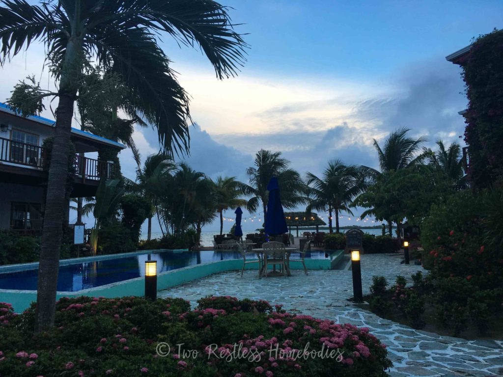 Chabil Mar pool and ocean view at dusk