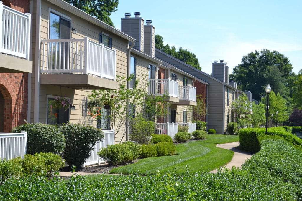 What is a GardenStyle Apartment? Definition And Characteristics
