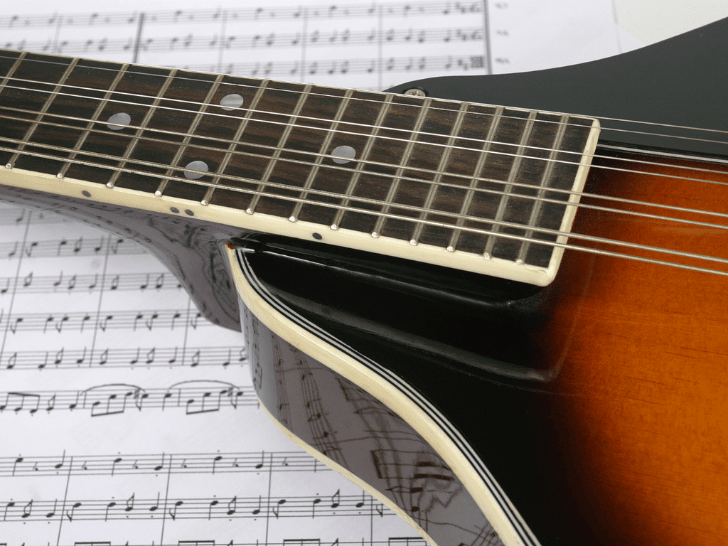 Mandolin String Notes: Mastering the Basics for Beginners