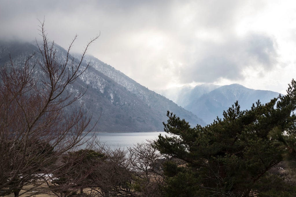 5 Fuji Lakes: Lake Motosu