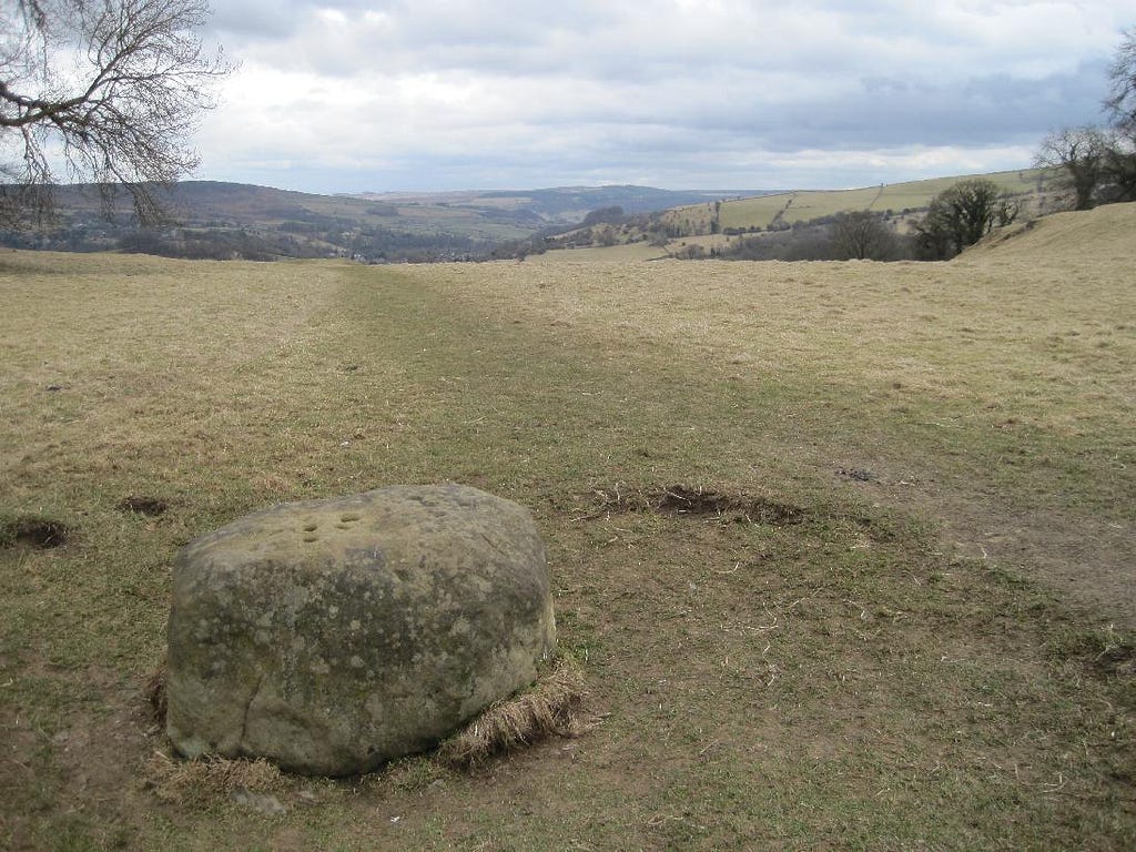 Boundary Stone, Eyam.jpg