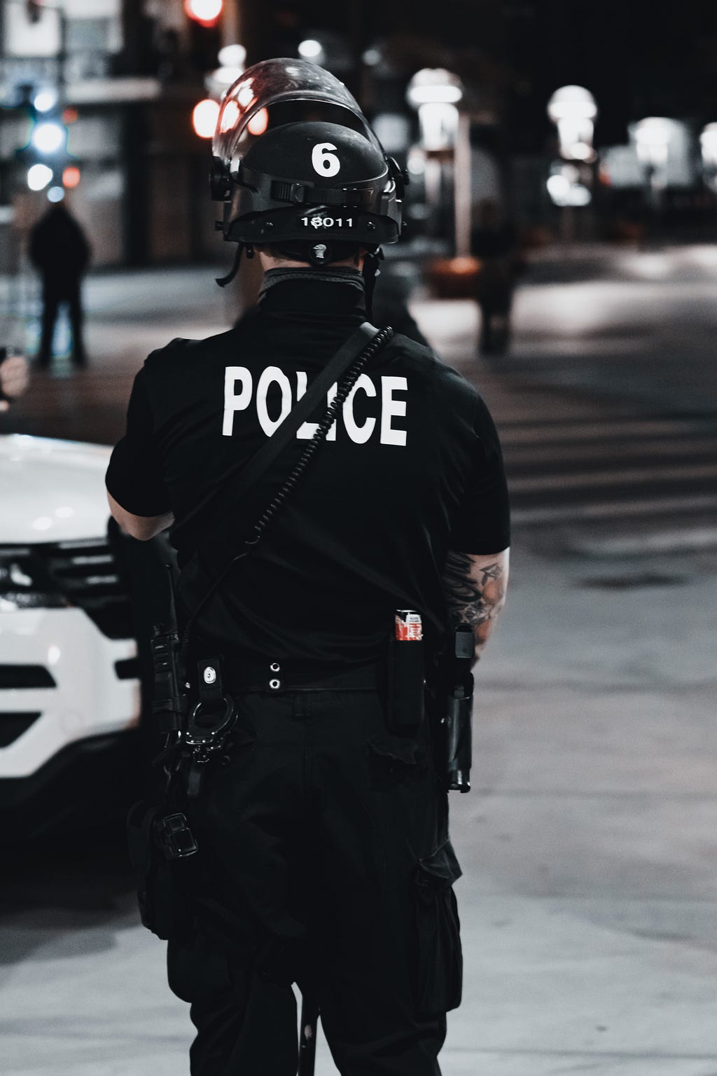 photo of a police officer