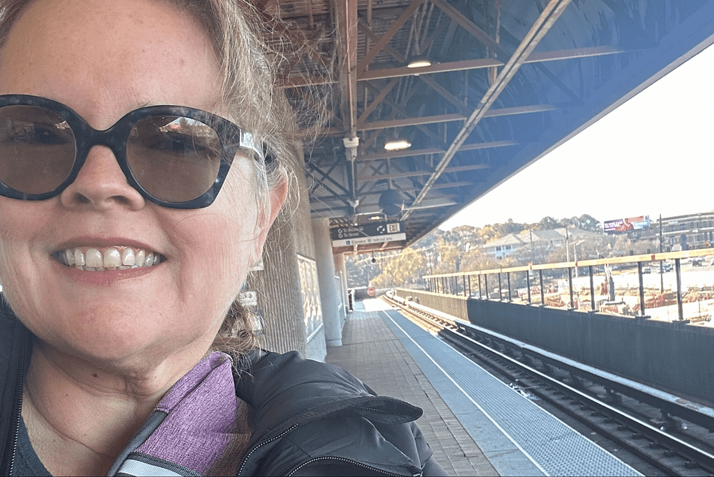 Leslie begins travel at the Brookhaven Marta Station in Atlanta