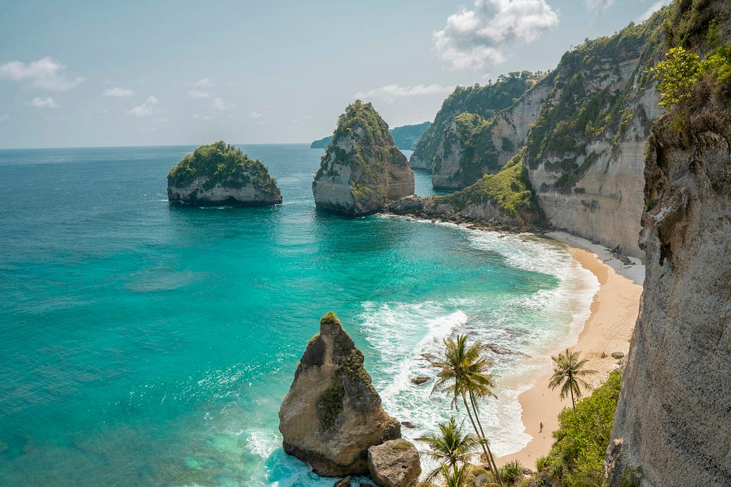 Bali, renowned for its stunning beaches, lush landscapes, and vibrant culture, awaits exploration with LOV Angels. Discover the best of Bali, from luxury beachfront resorts to private villa rentals and curated tours of iconic temples and hidden waterfalls.