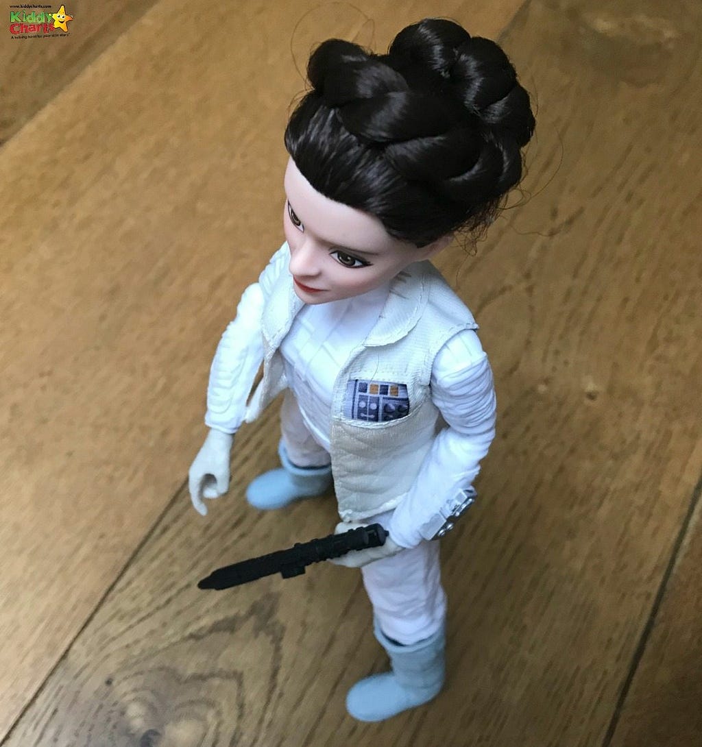 Star Wars Last Jedi Toys even play homage to the original characters, and you can see why Leia is one of our favourites here!