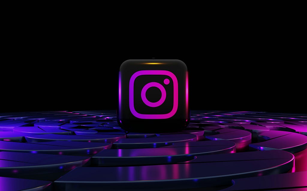 Black and fuchsia 3D graphic design of the Instagram app widget