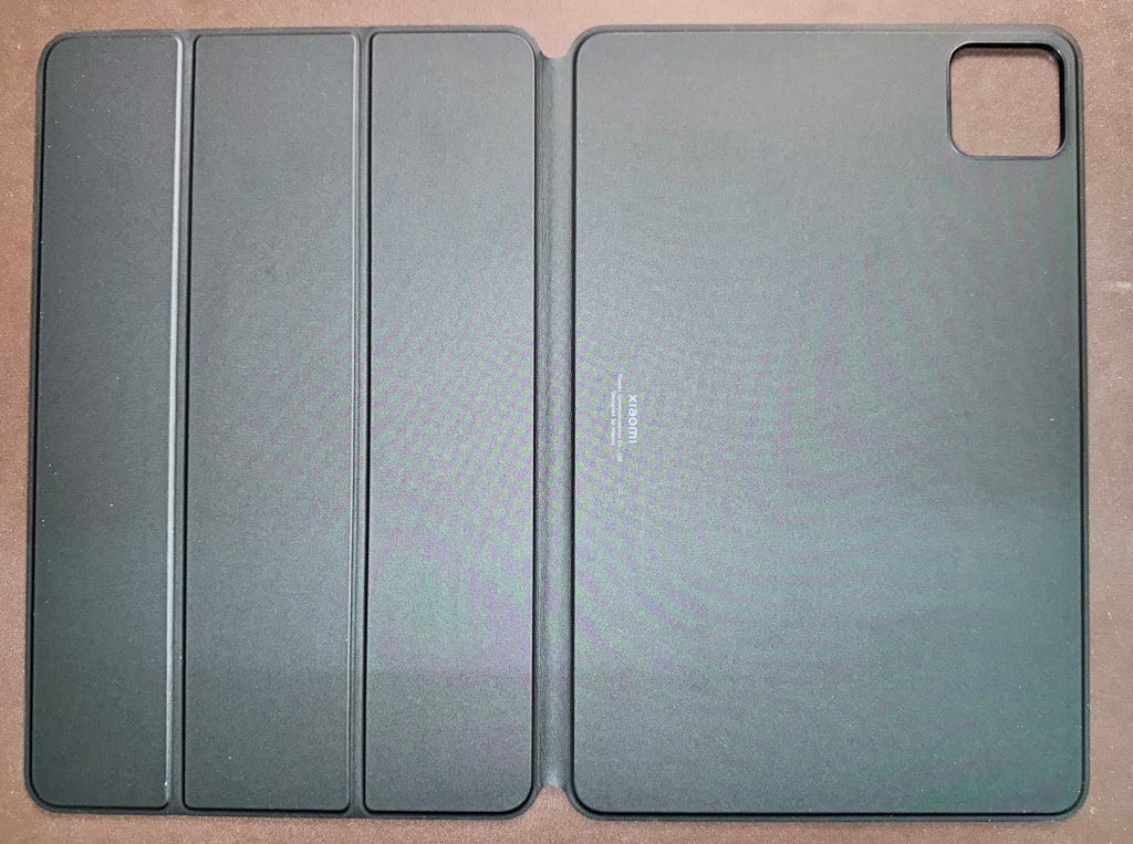 Xiaomi Pad 6 Cover inside view