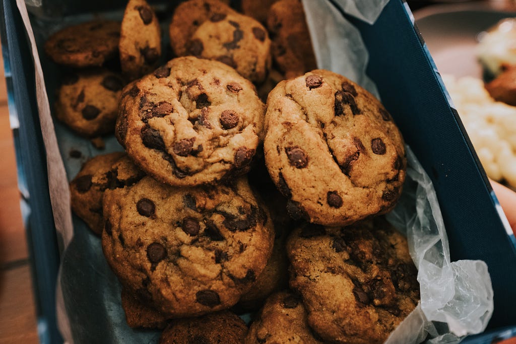 chocolate chip cookies