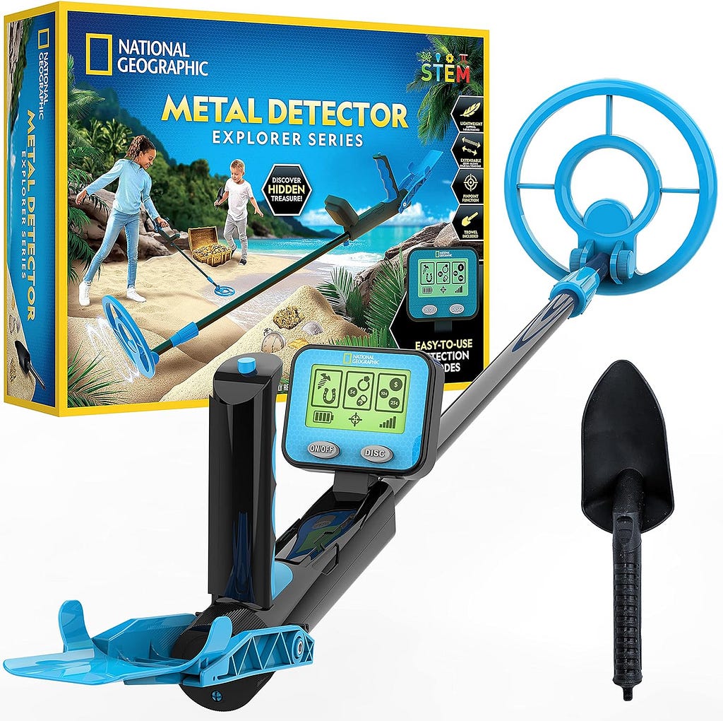 NATIONAL GEOGRAPHIC Metal Detector for Kids - 7.4 Waterproof Metal Detector Coil, Lightweight Gold Detector with Pinpoint Function  LCD Display, Beach Metal Detector (Amazon Exclusive)