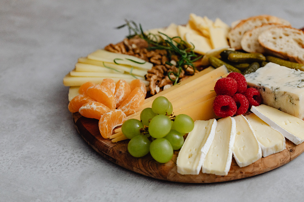 charcuterie board personalized