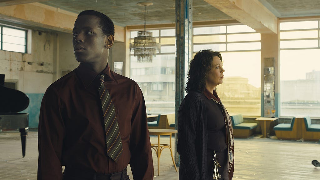 A still from Empire of Light of Micheal Weard and Olivia Colman.