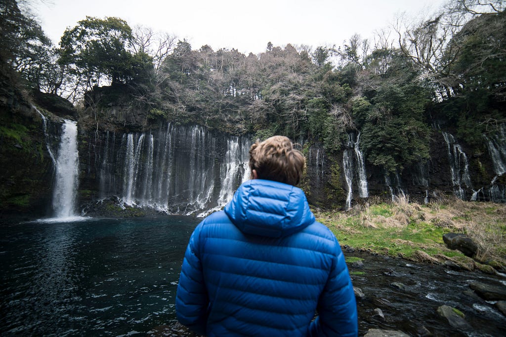 Fujinomiya: Shiraito Falls 