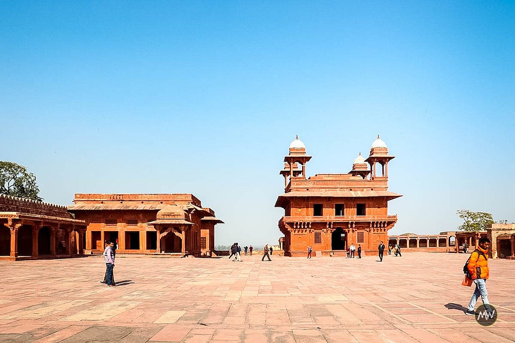 Astrologer’s Seat and Diwan-e-Khas at Fatehpur Sikri