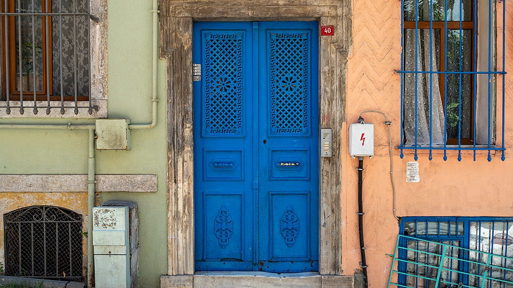 Doors of Istanbul — a separate attraction of the city