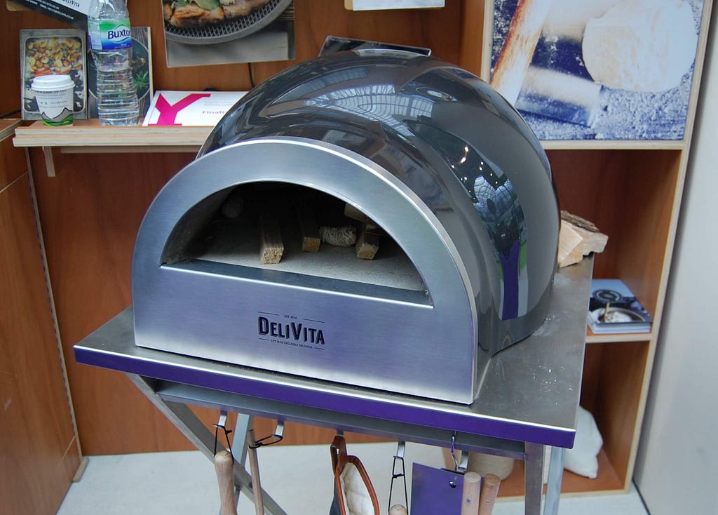 Delivita Wood-Fired Pizza Oven