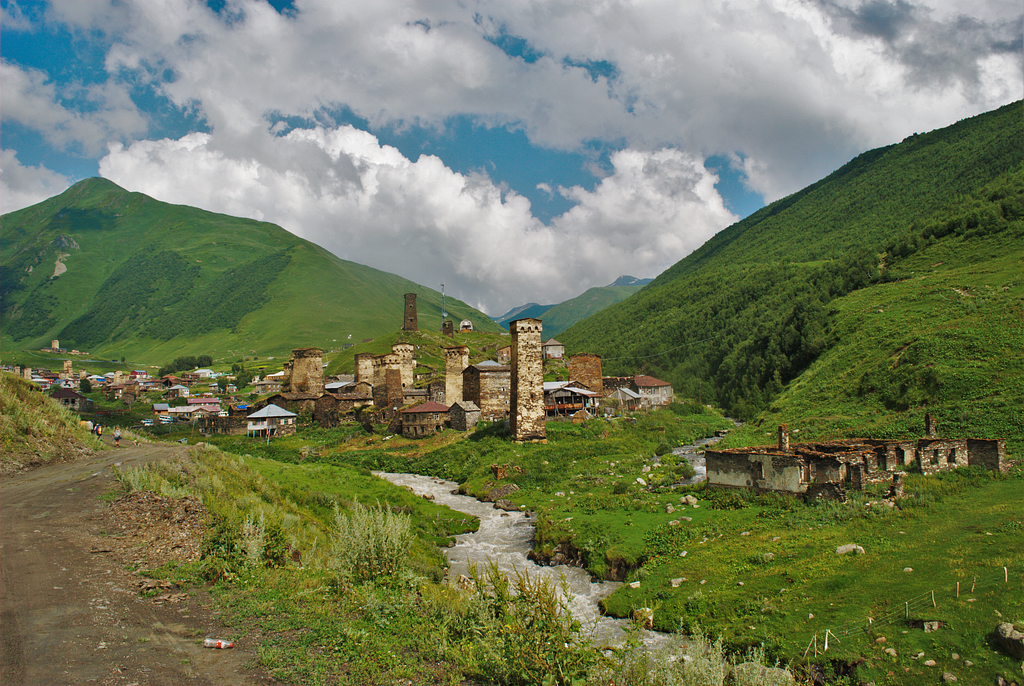 ushguli-dinare