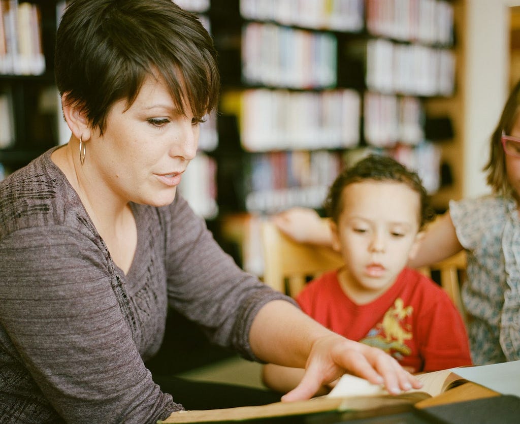 Important Things to Consider Before Hiring a Home Tutor for Your Child