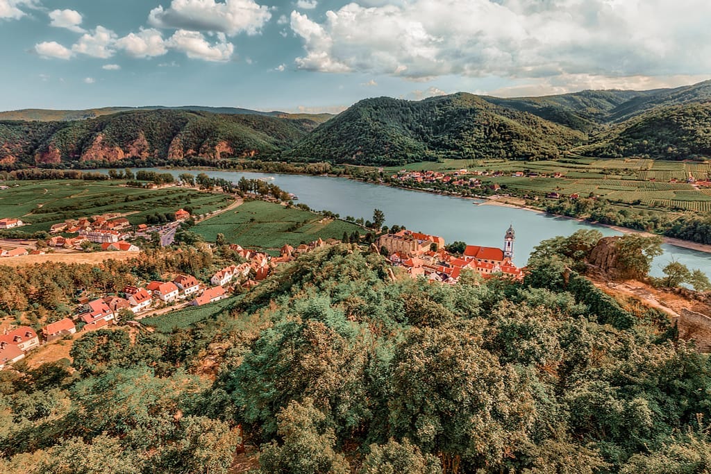 DANUBE_AT_Durnstein_aerial