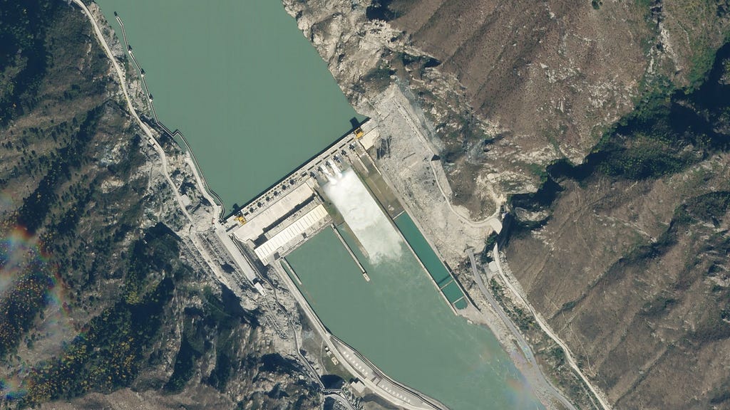 high resolution imagery of the Zangmu dam in Tibet