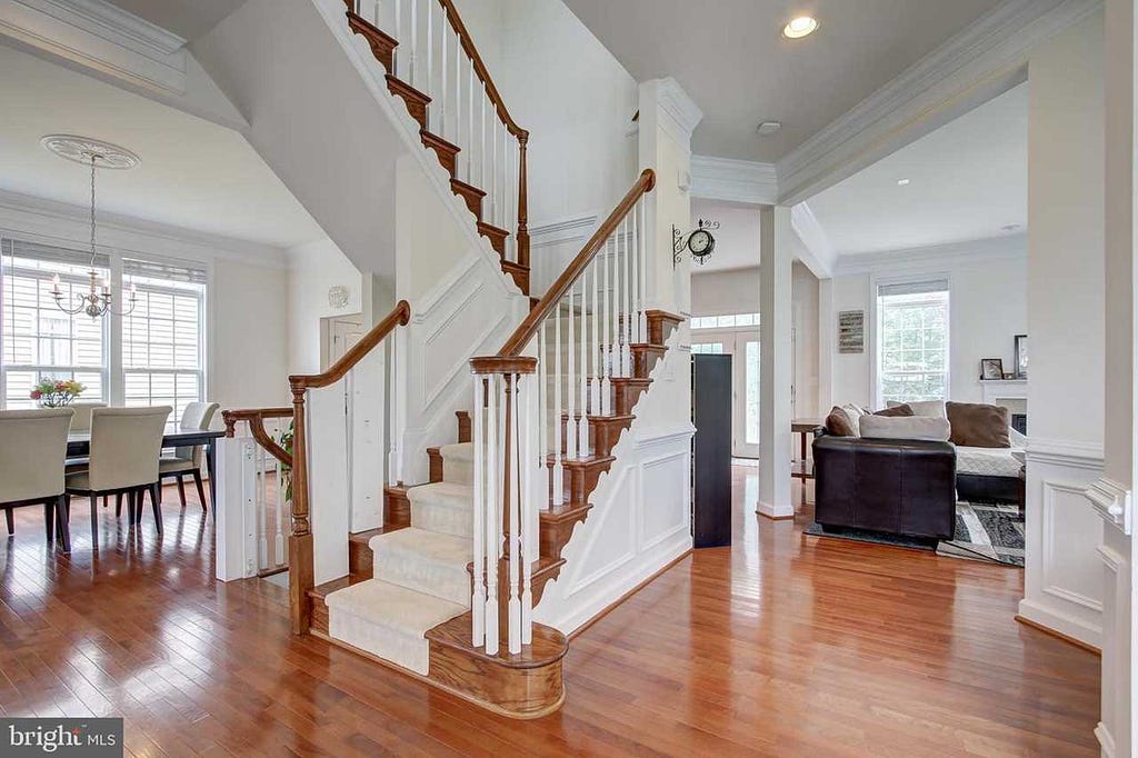 Inside entry way of 43175 Rosehaven Pl, Leesburg, VA 20176 home for sale in Leesburg, VA