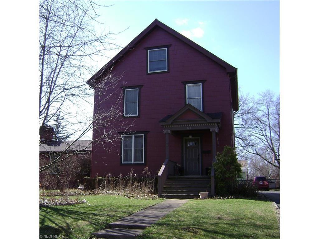 160 Chestnut St, Leetonia, OH