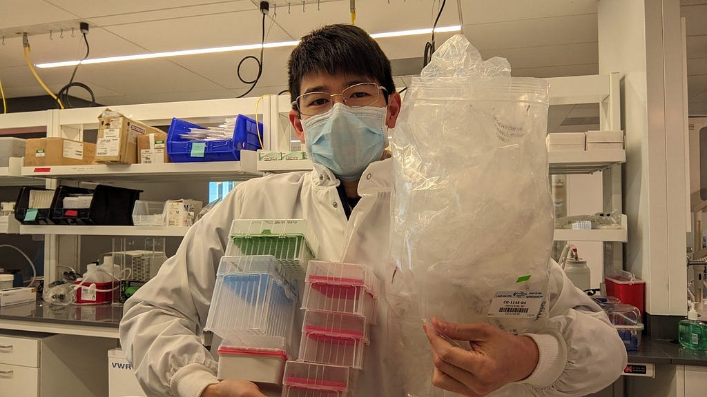 RC Chin-Wen Lai on his way to recycle lab materials used at Variant Bio.