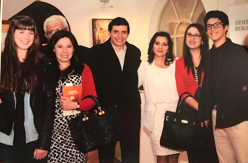 ellen jaworski with ecuadorian host family
