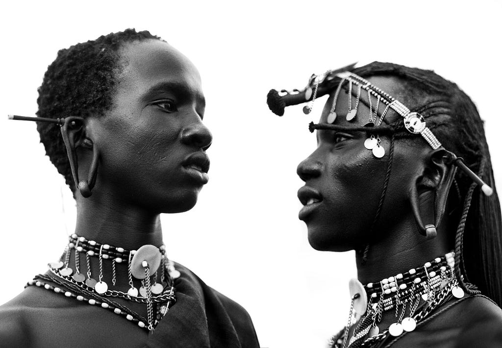 Stages of Maasai life are punctuated by observing social taboos and ceremonies, including coming-of- age initiations like circumcision and journeys away from their manyatta (village). The meat ceremony
is called enkang oo-nkiri.