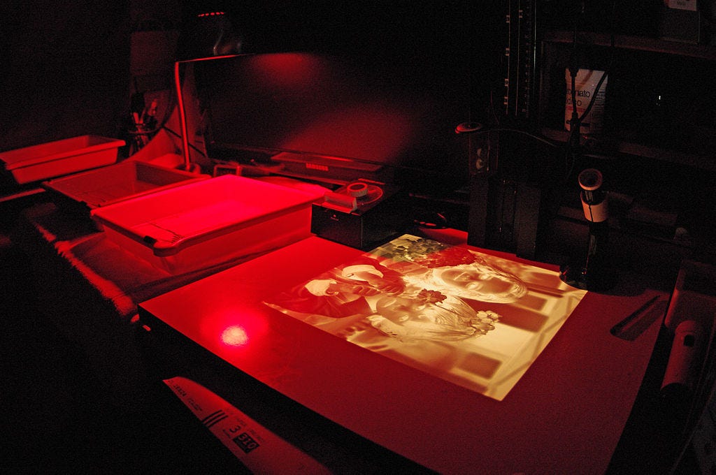 A darkroom — Inkaroad, CC BY-SA 3.0, via Wikimedia Commons