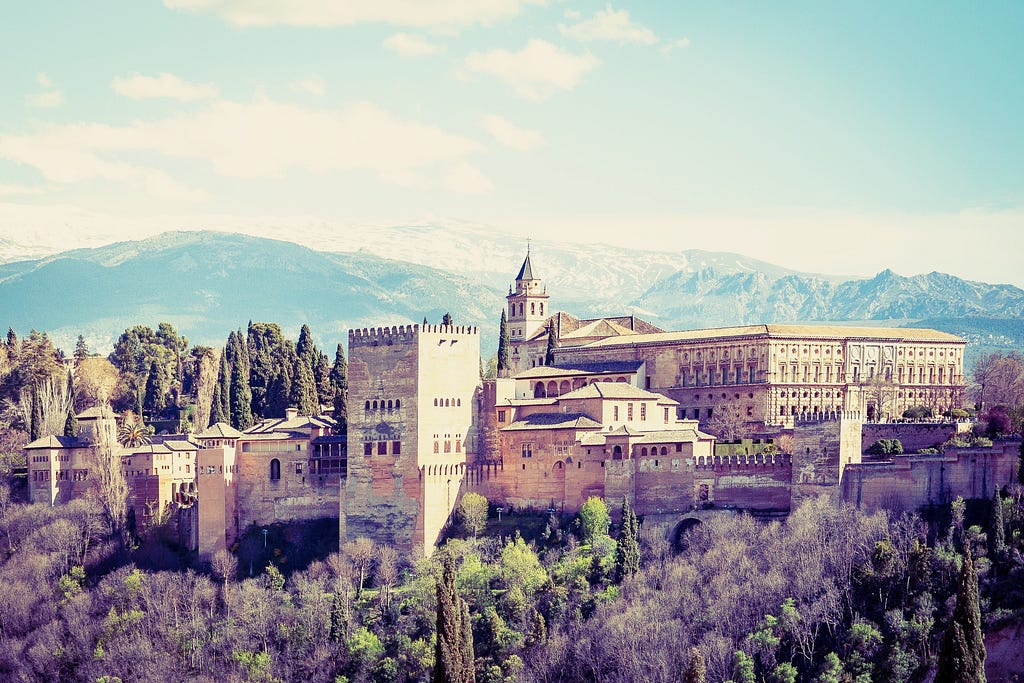 Alhambra de Granada the best student cities in Spain