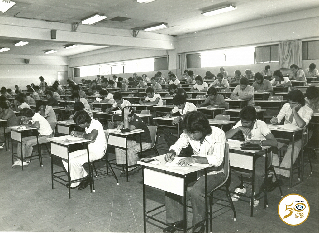 Prova de vestibular da faculdade de engenharia em 1979 Crédito: Memorial FEB 50 anos