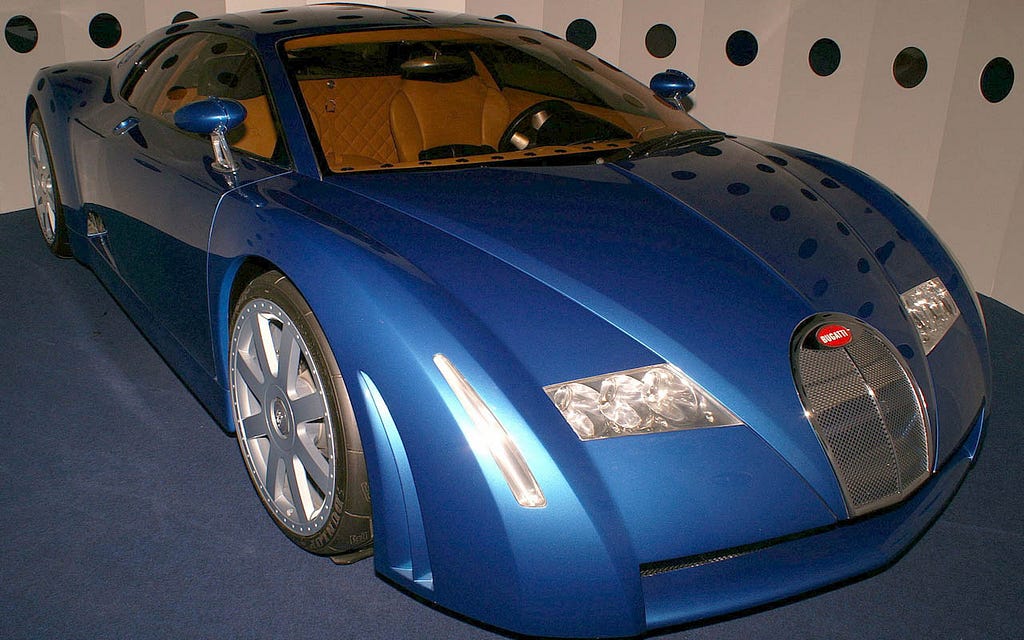 Bugatti_Chiron_(8162)