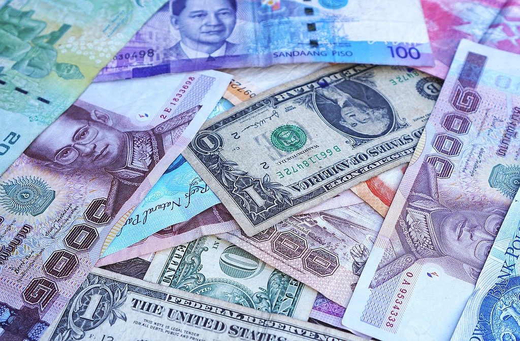 Identifying Opportunities in the Currency Markets